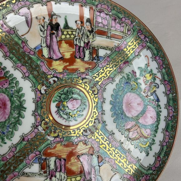 China Famille Rose porcelain Plate hand Painted Flower people Marked antique - Picture 2 of 6